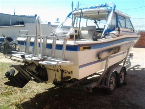 Check spelling or type a new query. 1987 24 foot BAYLINER CABIN CRUISER Power boat for Sale in ...