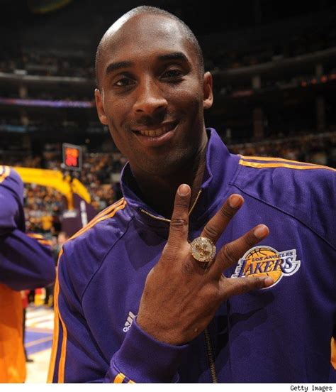 Kobe Bryant And The Lakers Recieve Their 30000 Championship Rings