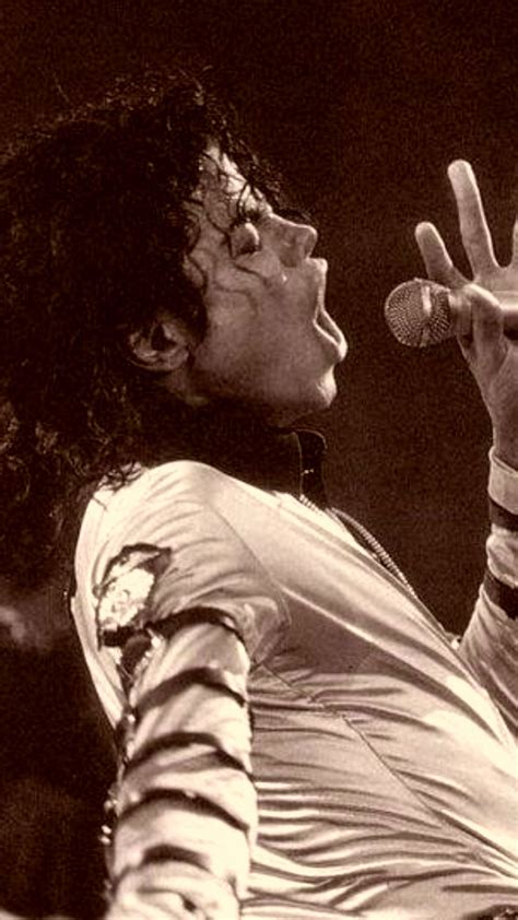 Michael Jackson - BAD World Tour 1987-1989 | Michael jackson pics, Michael jackson bad, Michael ...