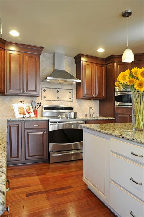 Armstrong Kitchen Addition Traditional Kitchen Cincinnati By
