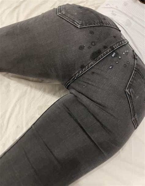 I Love Cumming On The Wife S Jeans She Needs Alot More Cum To Satisfy Her Cum Craving 😛 R