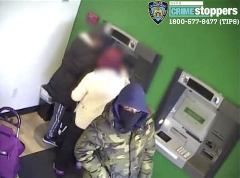 Nyc Suspect Steals Elderly Womans Purse Throws Her To Ground In Bronx Bank