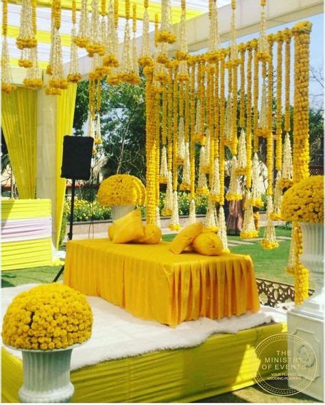 62 Shadi Decoration Ideas In 2021 Desi Wedding Decor Mehndi Decor