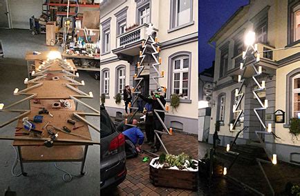 Leia haus kranenberg, wiehl hotelle. Stahl-Tannenbaum mit illuminierten Kölschgläsern vor Haus ...