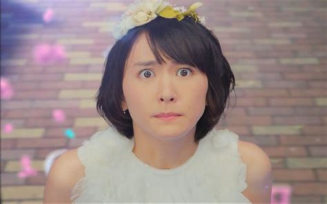 新垣结衣（yui aragaki) presents fashion of 60s on magazine nylon japan in june, 2015. 【新垣结衣/720P】逃跑虽可耻但有用 E04 OP+ED【中文字幕】_哔哩哔哩 (゜-゜)つロ 干杯~-bilibili