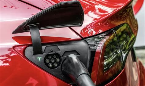 New supercharger sites, announcements and all things charging. tesla-china-supercharger - TESLARATI