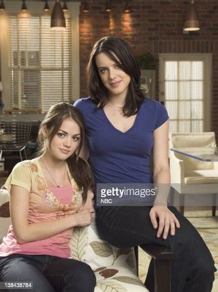 Lucy Kate Hale As Becca Sommers Michelle Ryan As Jaime Sommers News Photo Getty Images