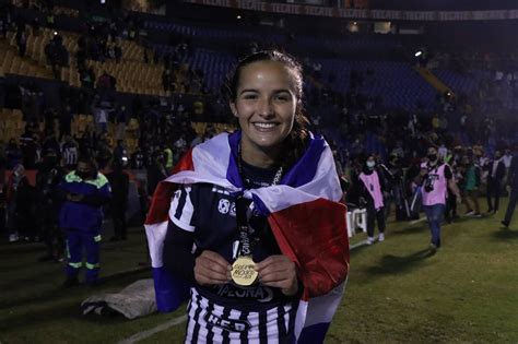 Conoce A Valeria Del Campo La Primera Jugadora Extranjera Campeona En