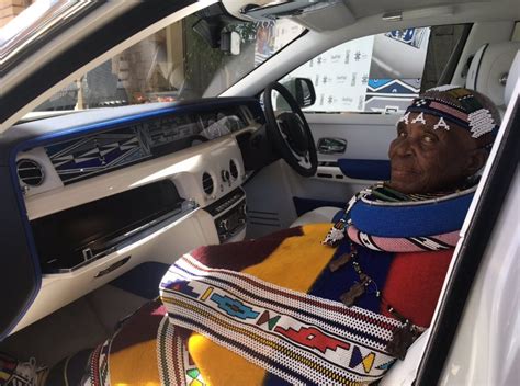 Between 10 And 5 6 Of Our Favourite Esther Mahlangu Collaborations