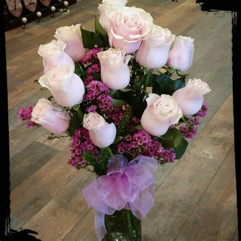 Dozen Pink Mondial Roses Vased Middleboro Ma Florist Wine And T