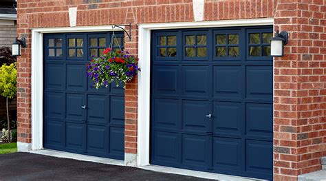 Resisting weather and outdoor elements, the product is ideal to use outdoors on a variety of surfaces, including wood and galvanised metal garage doors. Paint a Garage Door | Local San Diego Painting