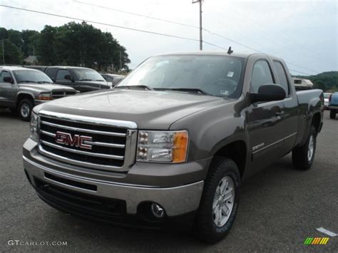 2013 Mocha Steel Metallic GMC Sierra 1500 SLE Extended Cab 4x4