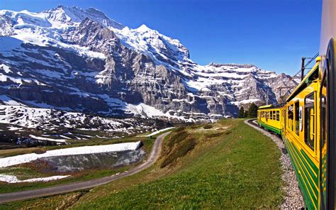 8 Spectacular Routes To See On A Grand Train Tour Of