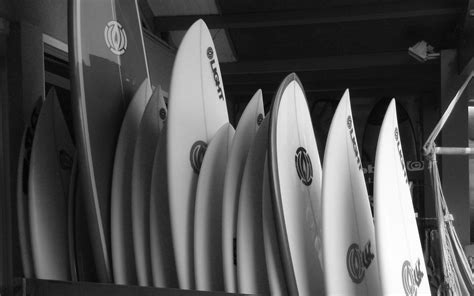 For some reason i like this portrait shot more. Surfboard Wallpapers - Wallpaper Cave