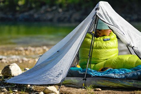 How To Choose A Backpacking Sleeping Bag Switchback Travel