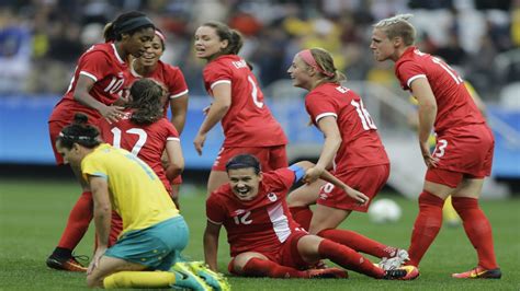 Jul 24, 2021 · canada soccer unveils women's national team roster for the tokyo 2020 olympic games. Rio Olympics Women's Soccer: Team Canada Underdogs vs ...