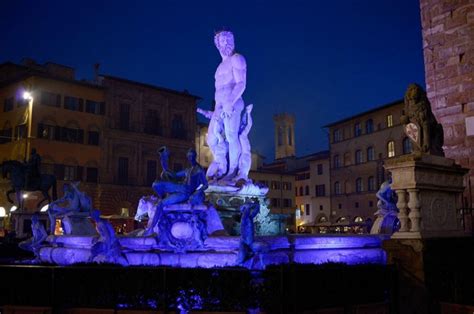 Christmas In Florence Italy With The Light Festival This Is Italy