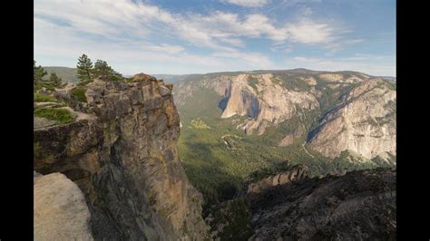 Man Woman Die In Apparent Fall From Famous Yosemite Viewpoint
