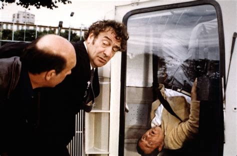 Le pere noёl est une ordure / nous. Inspecteur la bavure | Inspecteur la bavure, Inspecteur