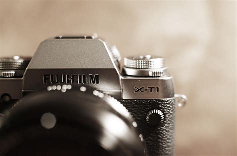 Fuji X T1 Silver Graphite Love At First Sight Or Just Another Bad Date