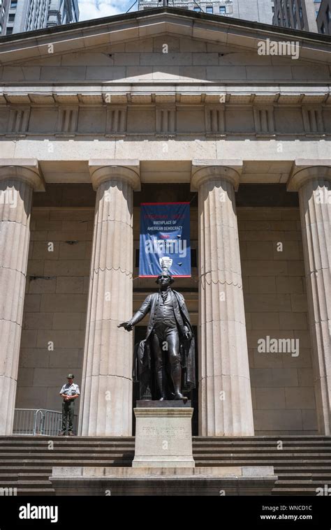 Federal Hall New York View Of The George Washington Statue Sited At
