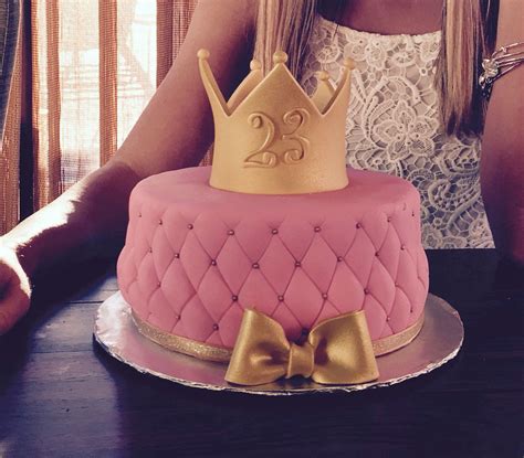 Girly Birthday Cake For My 23rd Birthday This Cake Was Made By