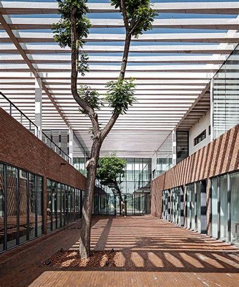 Archstudio Incorporates Large Internal Courtyards Into Dingshi