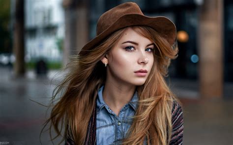 Hat Irina Popova Portrait Blonde Face Model Maxim Guselnikov