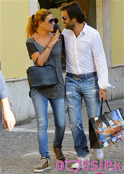 Su dilei.it trovi le ultimissime notizie aggiornate sulle celebrità. Tamara Pisnoli e Arnaud Mimran a Roma - Gossip.it