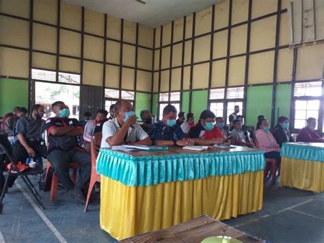 Pelatihan Pengurus Badan Usaha Milik Desa BUMDES Di Kecamatan Tayan