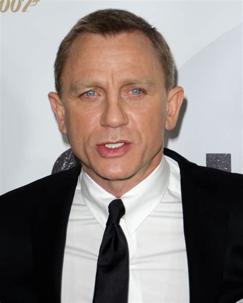 File:Daniel Craig 3, 2012.jpg - Wikimedia Commons