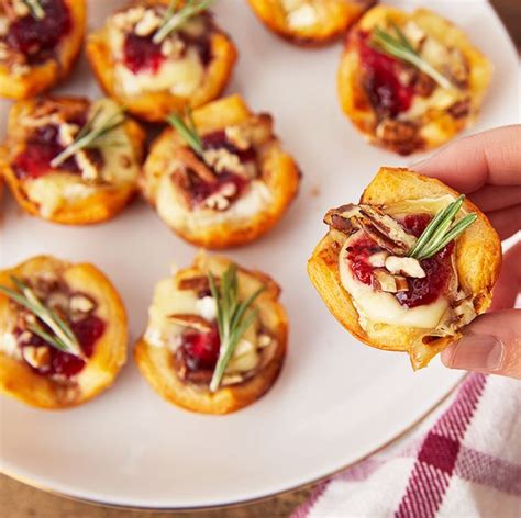 Here i have collected some of the most delicious bite sized thanksgiving appetizers that will keep your party fun. Cute Christmas Appetizers For Kids : With this easy christmas speaking board game, young ...