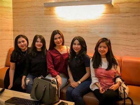 Maybe you would like to learn more about one of these? 12 Tempat Karaoke di Medan yang Murah, Cozy dan Terkenal ...