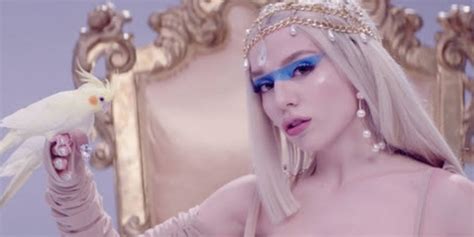 Ava Max Releases Kings And Queens Video