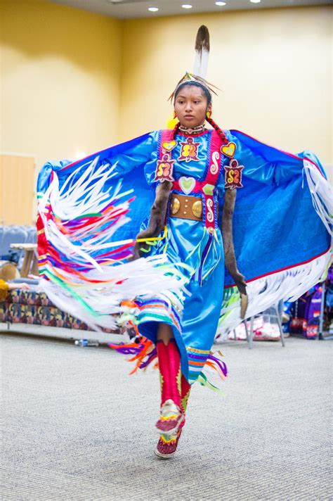 Photo Gallery Hundreds Attend Powwow 889 Ketr