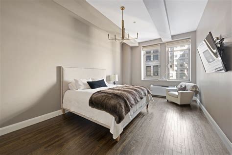 Bobby Flays Chelsea Mercantile Apartment Now Seeks 65m Curbed Ny