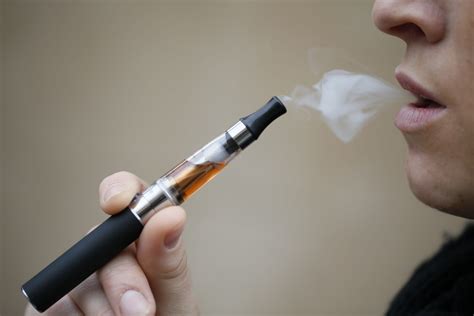 Texas Man Dies After E Cigarette Explodes In His Face And Severs An Artery