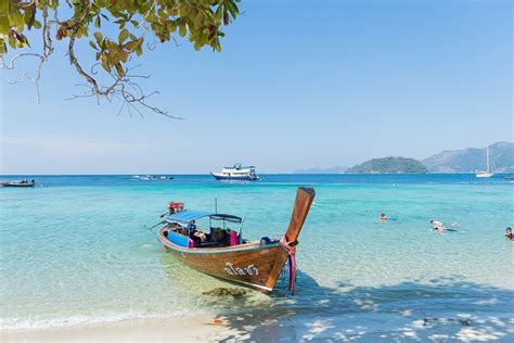 หลีเป๊ะ (Koh Lipe) เกาะในฝันที่ใครๆ ก็อยากไปเยือนสักครั้ง..