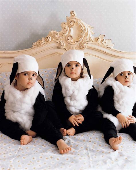 20 Cute And Coordinating Halloween Costume Ideas For Twins Two Came True