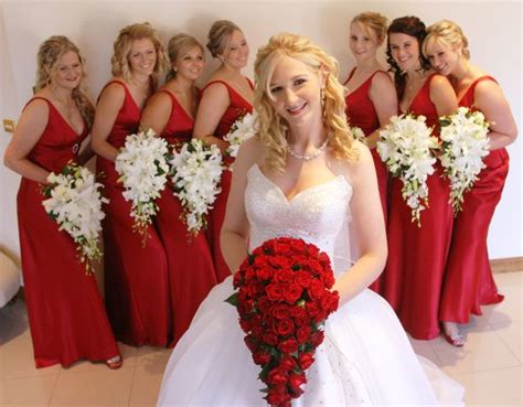 Love The Beauty Of The Soul Theme Up Your Wedding With Red