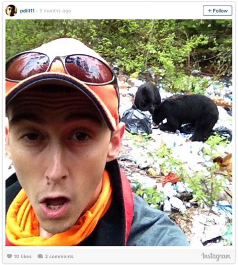 Um Duh Forest Service Warns People To Stop Taking Selfies With Bears