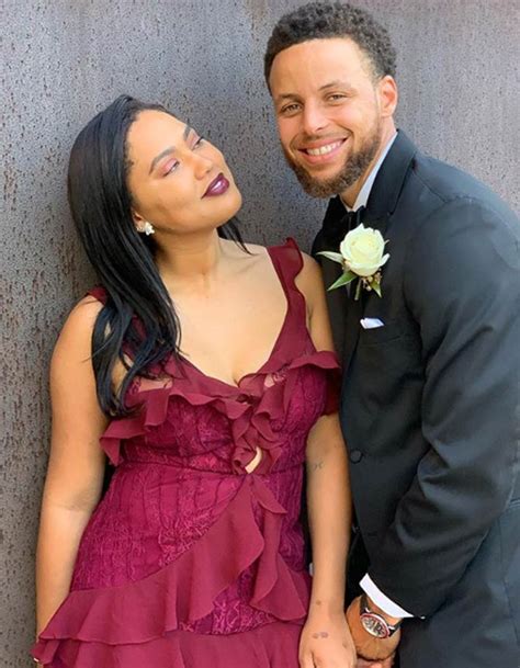 He is also the younger brother of reputed basketball player stephen curry (scfi). NBA star Stephen Curry and wife Ayesha's smoking hot pictures set pulses racing! - sports
