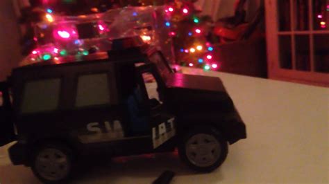Unwrapping Roblox Toy Swat Car Youtube