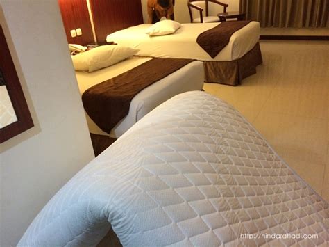 Sementara di sidoarjo, penembakan misterius menyasar rumah milik nurul fa'adin di dusun krajan, desa/kecamatan waru, pada kamis dini hari. Review: Menginap di The SUN Hotel Sidoarjo | Food n' Thought