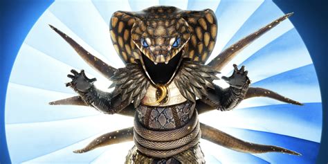 Newcomers crocodile, seahorse, gremlin, whatchamacallit, serpent and baby alien all made their stage debuts, impressing panelists ken jeong, jenny mccarthy, nicole scherzinger and robin thicke. Who Is the Serpent on 'The Masked Singer' Season 4 ...