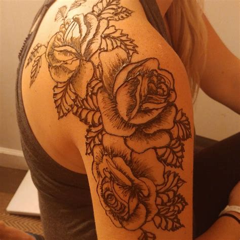 Nowadays henna tattoos are also something of a tourist attraction for those visiting countries where henna tattooing is a common practice, such as india or morocco. Private Henna Tattoo Appointment