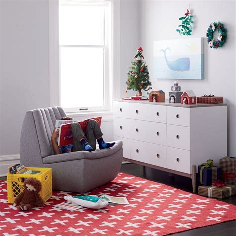 And canada and franchise partners in 9 countries, the company is an international destination for modern furniture, housewares and decor. Modern Swivel Lounge Chair + Reviews | Crate and Barrel ...