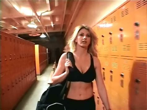 Tamie Sheffield Nue Dans Cheerleader Massacre