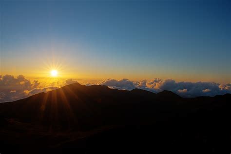 Michaelpocketlist Haleakala Mountain Top Sunrise Maui Hawaii Oc