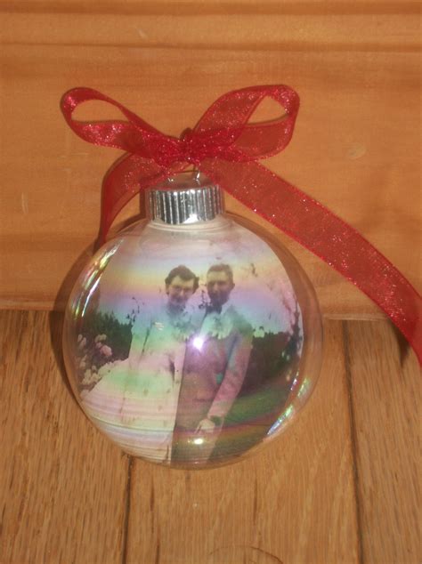 They are a collection of shared memories and take the receiver on a trip down memory lane. Always Homemade: Grandparent Christmas Ornament